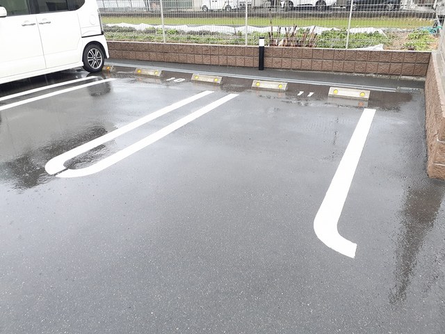 14/20 駐車場