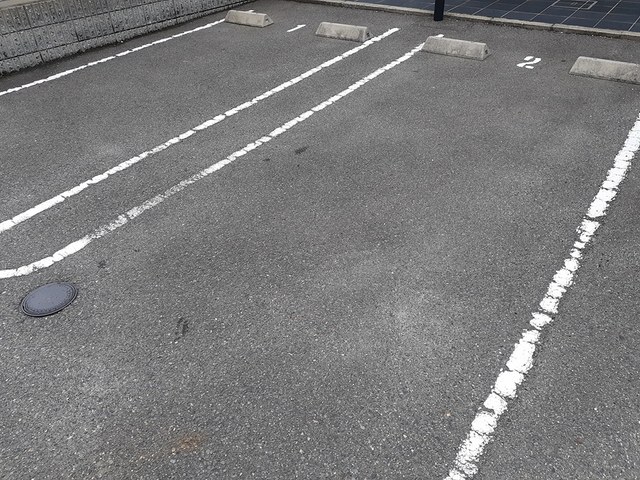 14/20 駐車場