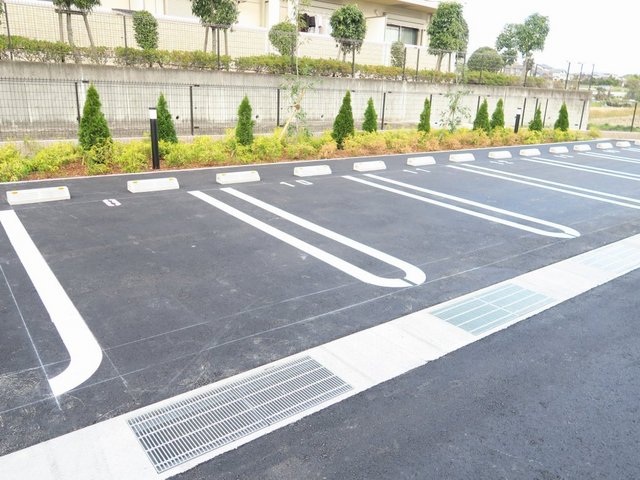 14/24 駐車場