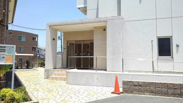 14/24 エントランス