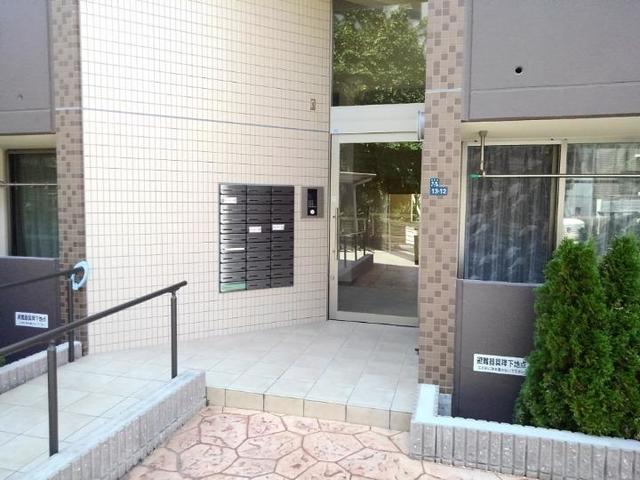 13/20 エントランス