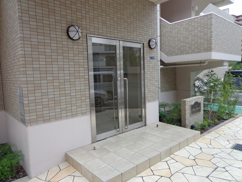 13/24 エントランス