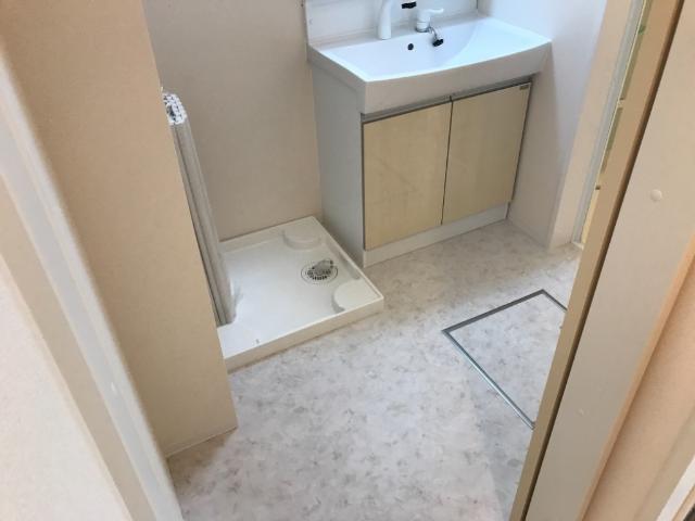 18/27 洗面