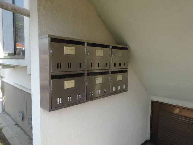 19/20 エントランス