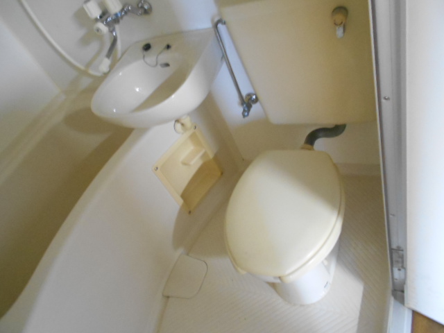 16/30 トイレ