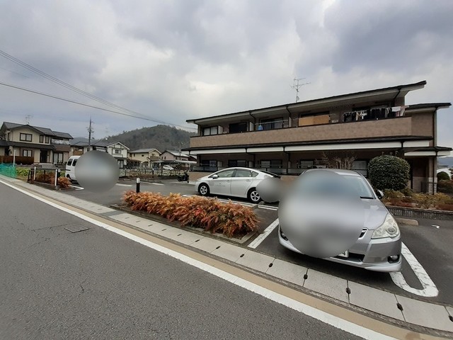 14/20 駐車場