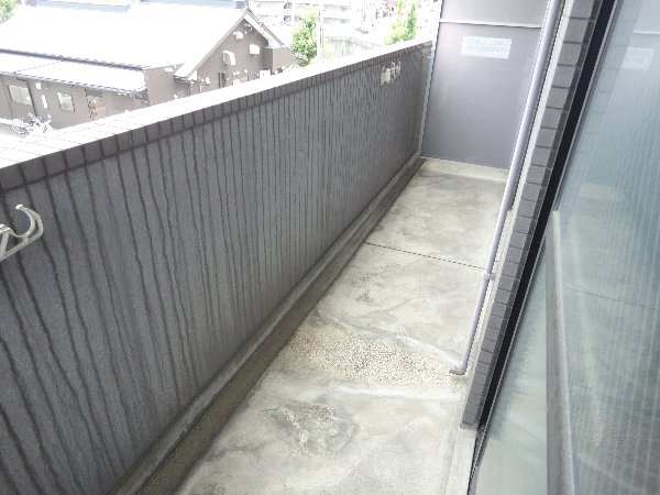 18/30 バルコニー