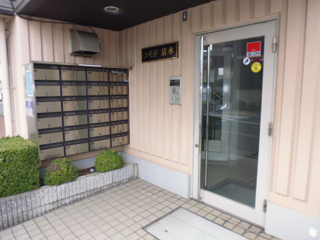 22/30 エントランス