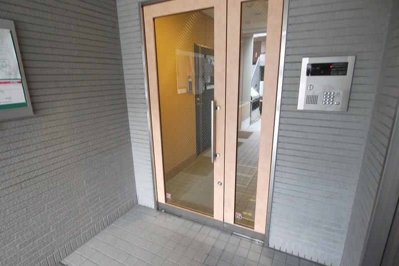 14/21 エントランス