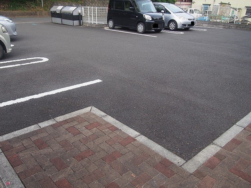 2/8 駐車場