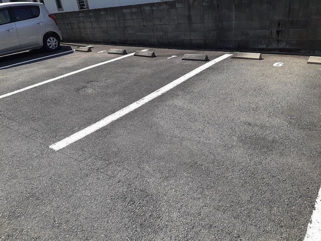 14/20 駐車場