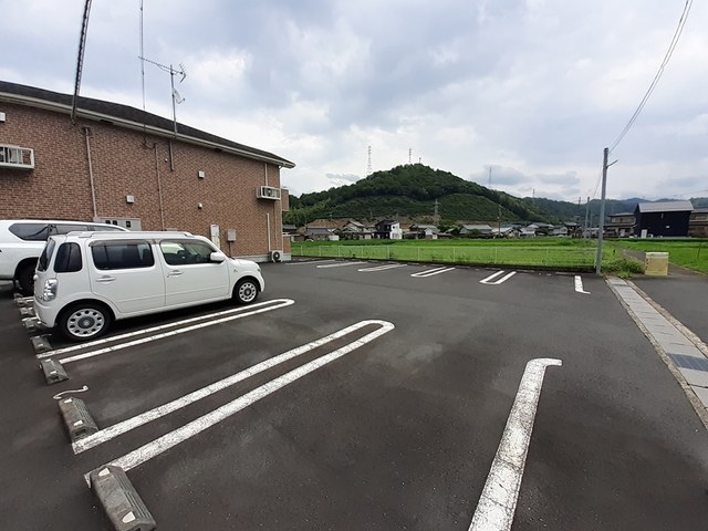 14/20 駐車場