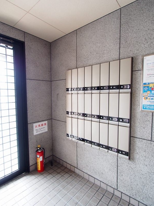 19/26 エントランス