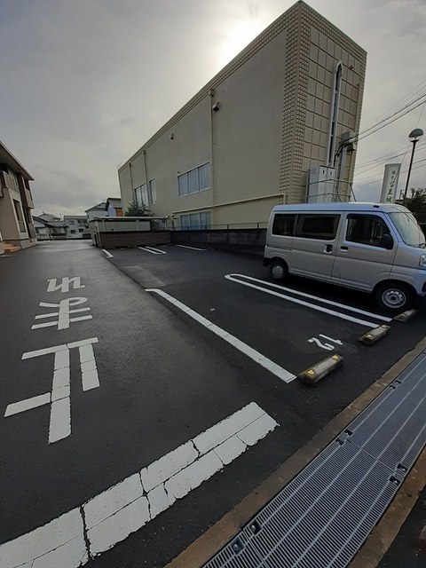 14/20 駐車場