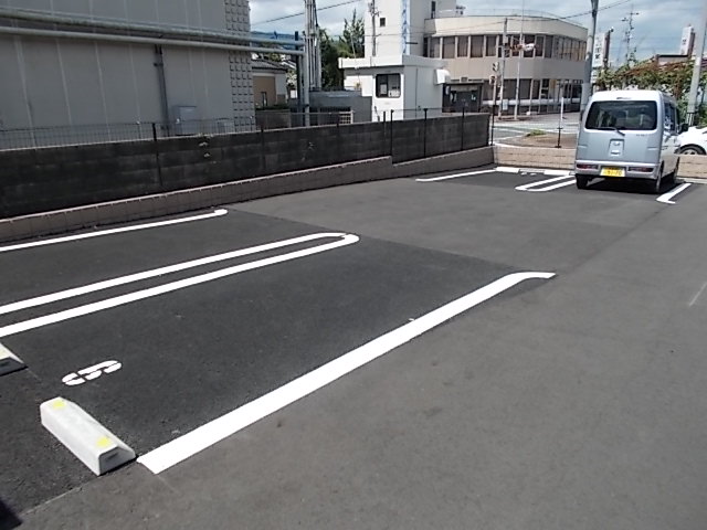 14/20 駐車場