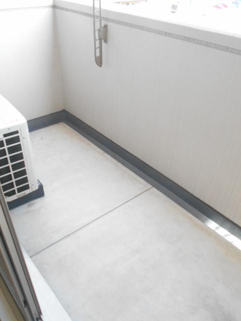 17/30 バルコニー