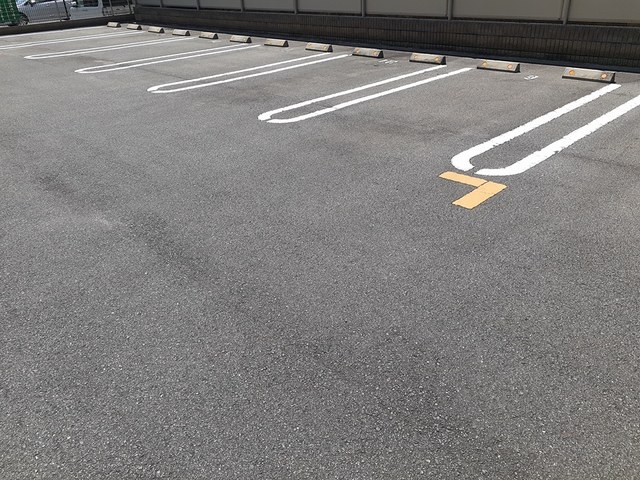14/20 駐車場