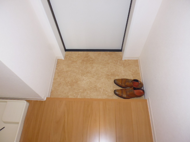5/30 玄関
