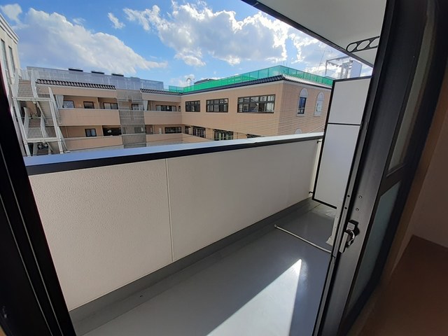 17/30 バルコニー