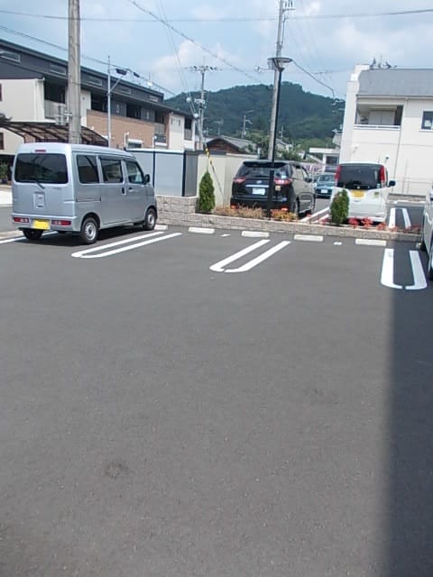 14/20 駐車場