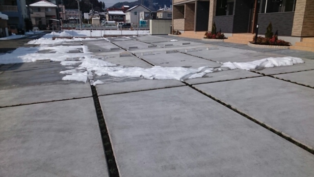 14/20 駐車場