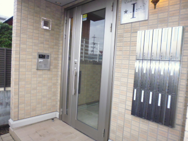 22/30 エントランス