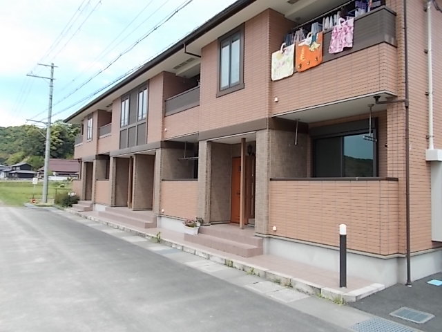 13/20 エントランス