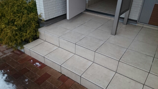 13/20 エントランス