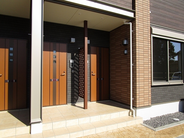 13/20 エントランス