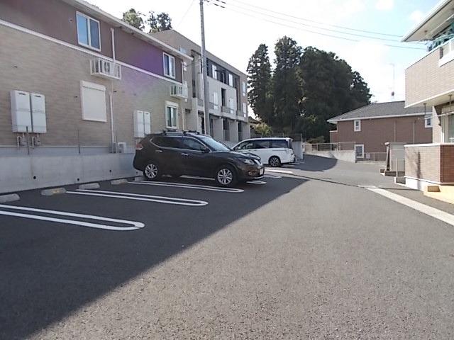 14/21 駐車場