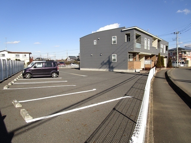 14/20 駐車場