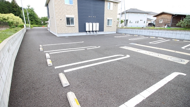 2/8 駐車場