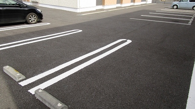 14/20 駐車場