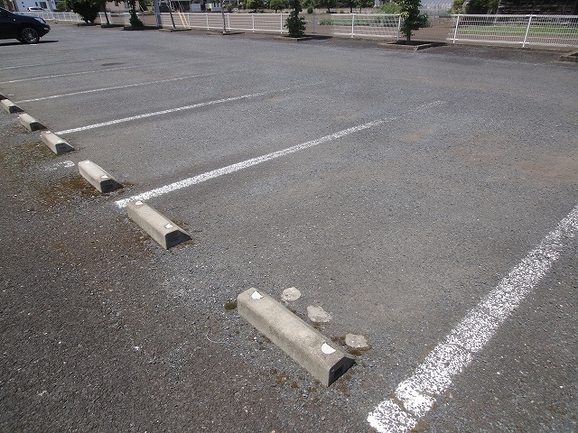 14/20 駐車場