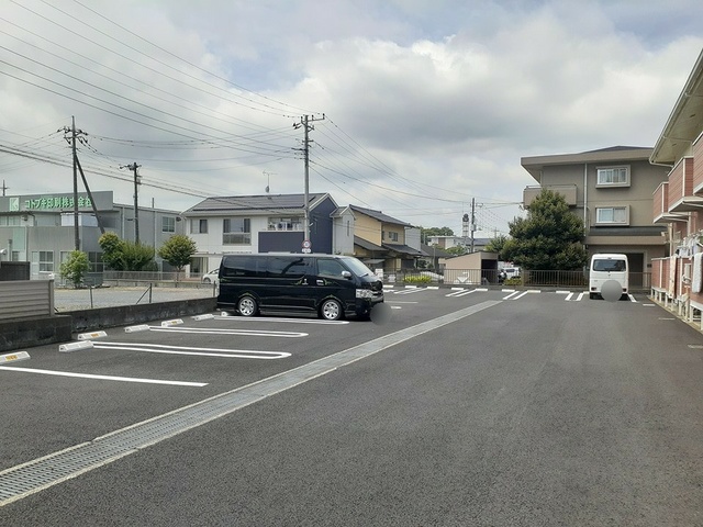 14/20 駐車場
