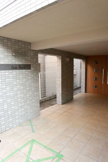 2/8 エントランス