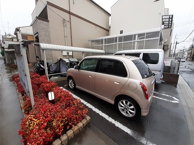 2/17 駐車場