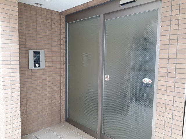 14/24 エントランス