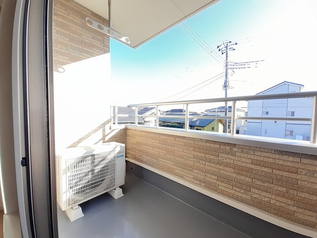 13/20 バルコニー