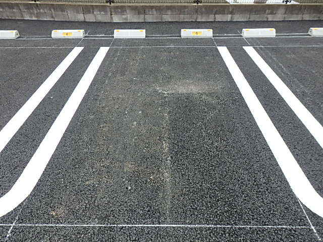 14/20 駐車場