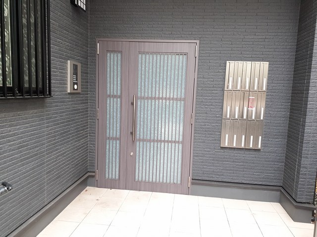 13/20 エントランス