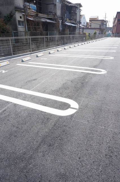 14/20 駐車場