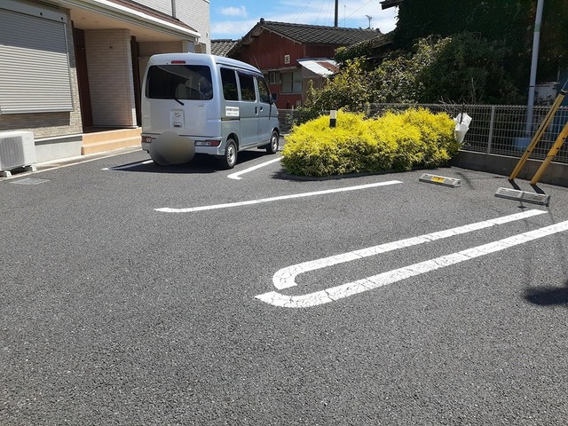 14/20 駐車場