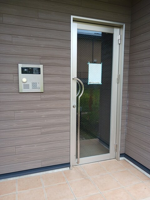 2/8 エントランス