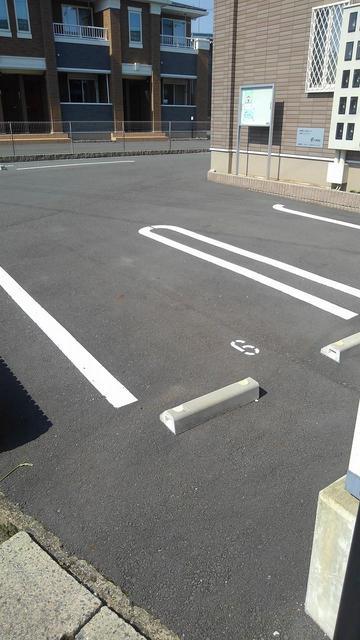 2/8 駐車場