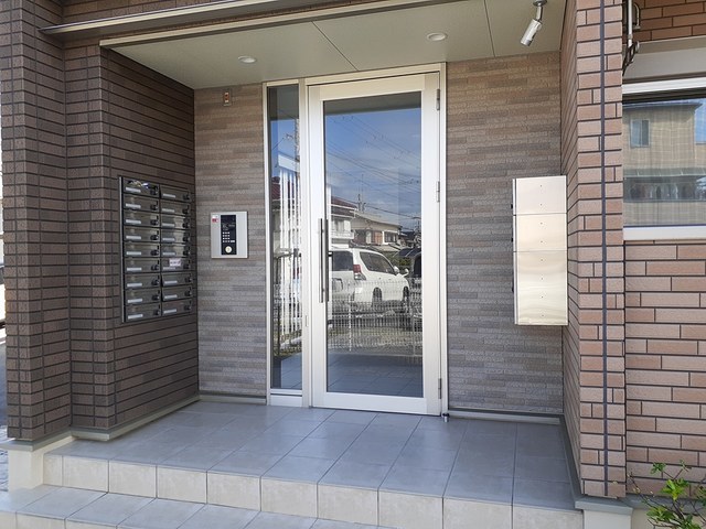 13/20 エントランス