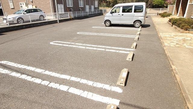14/20 駐車場