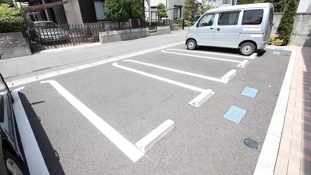 14/20 駐車場
