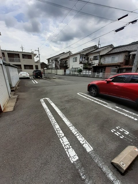 14/20 駐車場