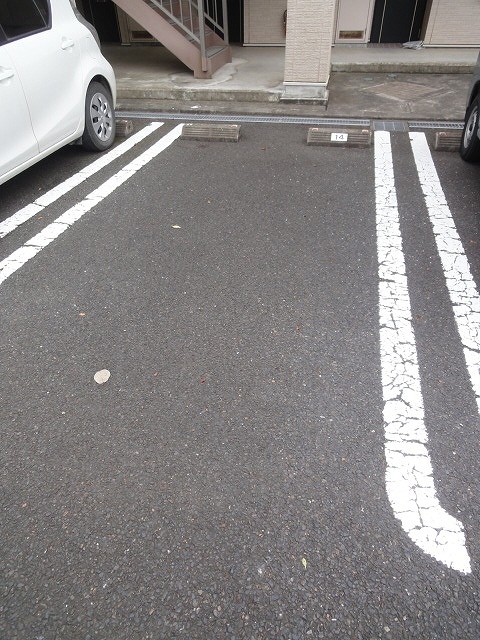 14/24 駐車場